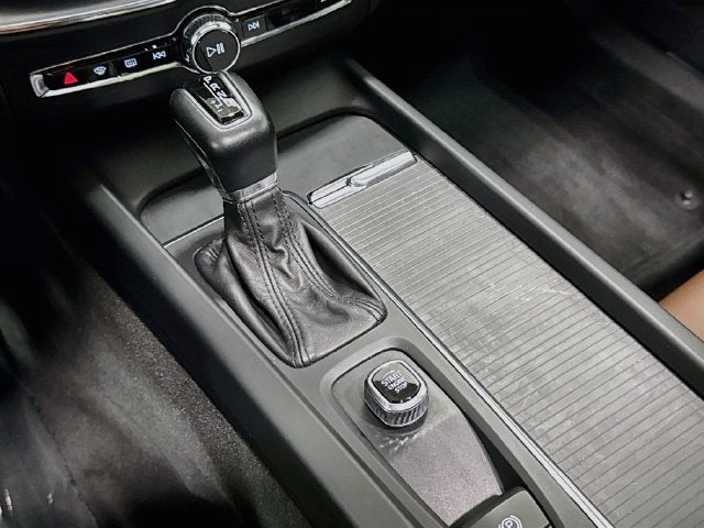 2018 Volvo XC60 T6 Momentum