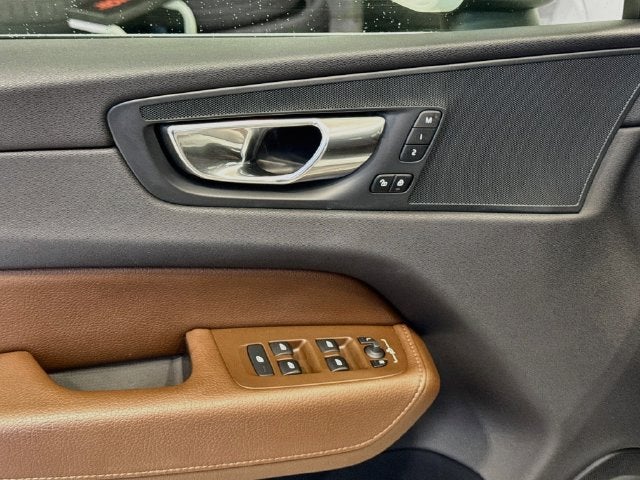 2018 Volvo XC60 T6 Momentum