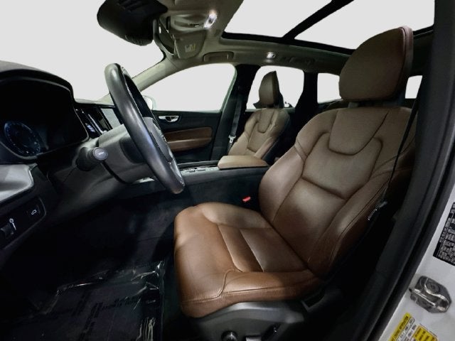 2018 Volvo XC60 T6 Momentum