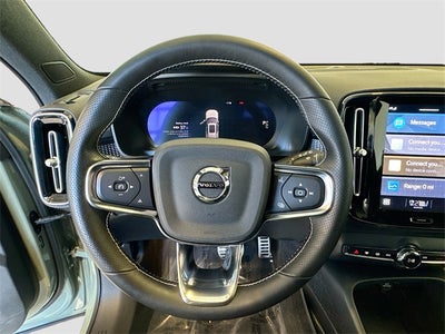 2021 Volvo XC40 Recharge Pure Electric P8