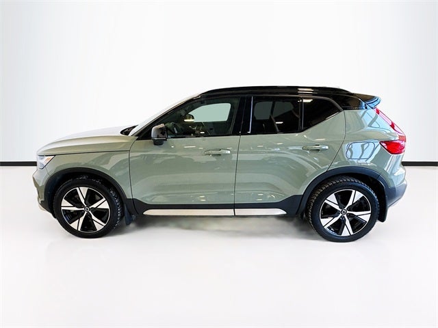 2021 Volvo XC40 Recharge Pure Electric P8