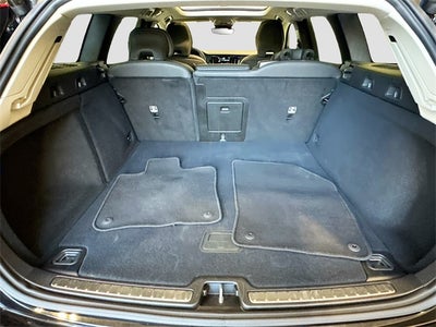 2025 Volvo V60 Cross Country B5 Plus