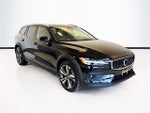 2025 Volvo V60 Cross Country B5 Plus