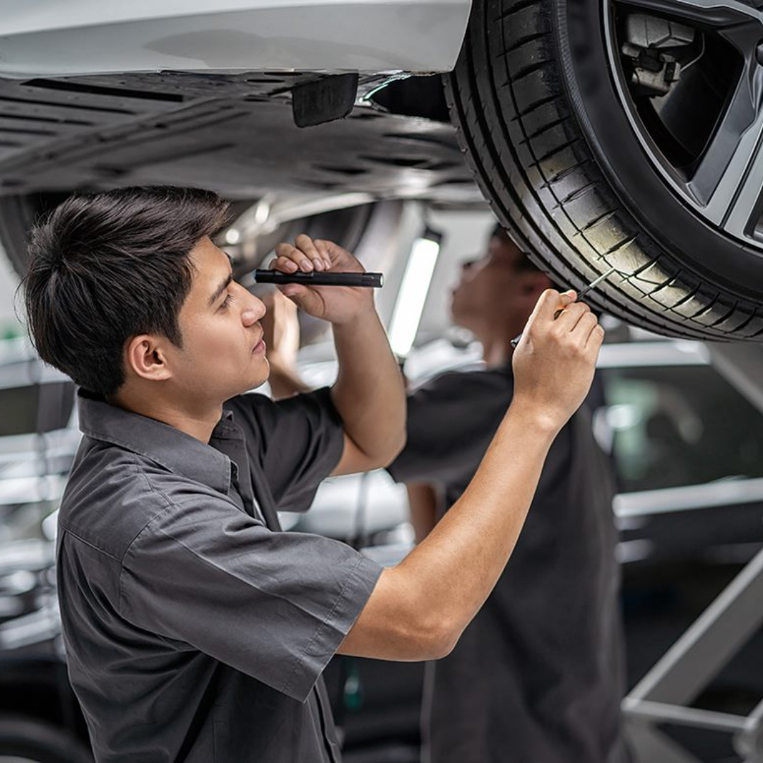 Mercedes-Benz Technician